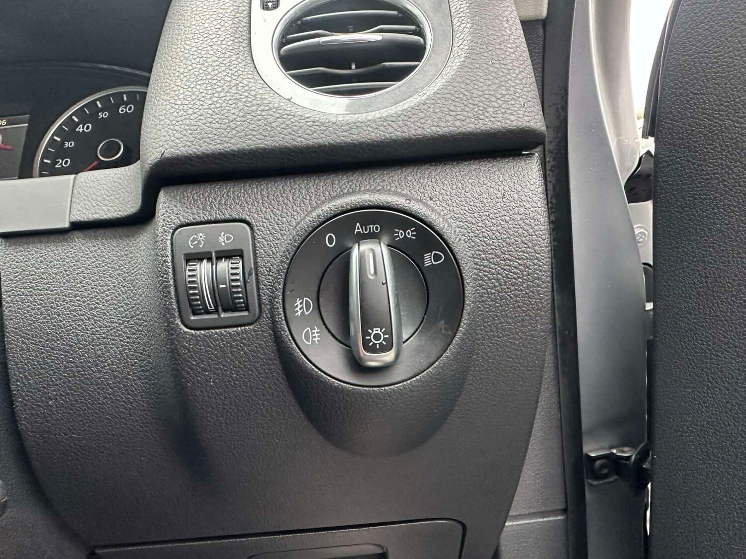 Used Volkswagen Tiguan 2013 for sale - 78179442: Photo 20