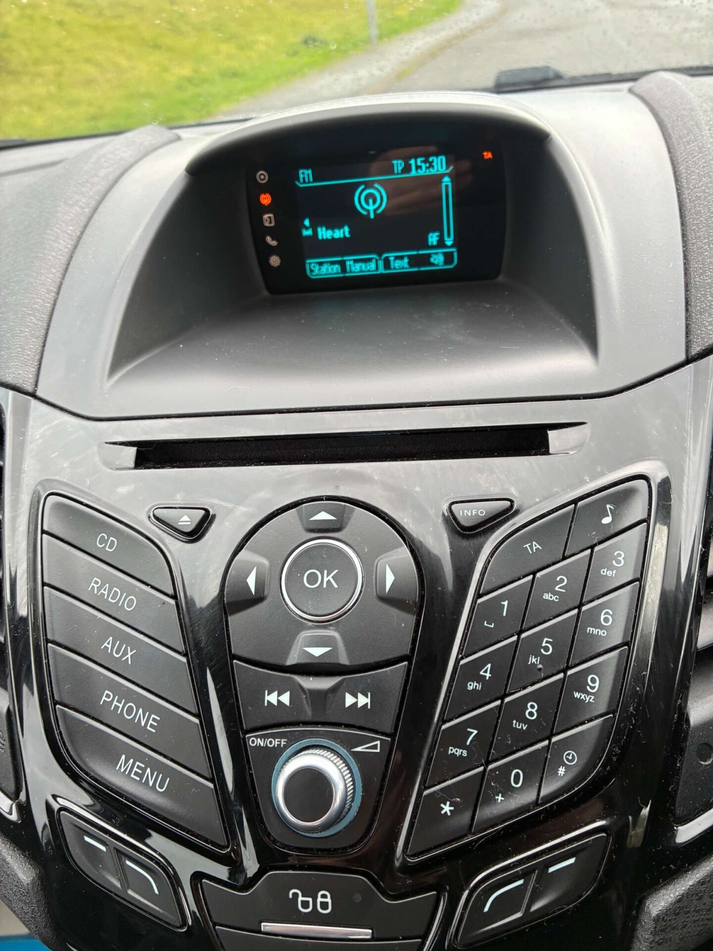 Used Ford Fiesta 2015 for sale - 76613565: Photo 13