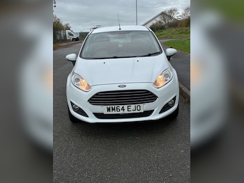 Used Ford Fiesta 2015 for sale - 76613565: Photo
