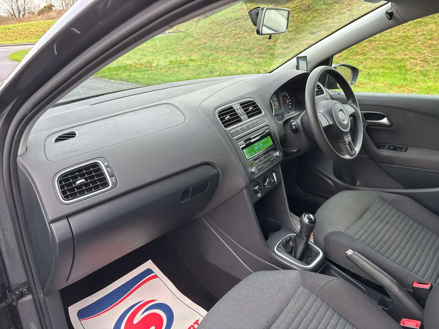 Used Volkswagen Polo 2013 for sale - 76791378: Photo 11