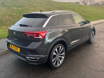 Used Volkswagen T-Roc 2021 for sale - 77083572: Photo