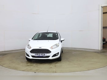 Used Ford Fiesta 2013 for sale - 77530420: Photo