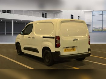 Used Citroen Berlingo 2022 for sale - 77247483: Photo
