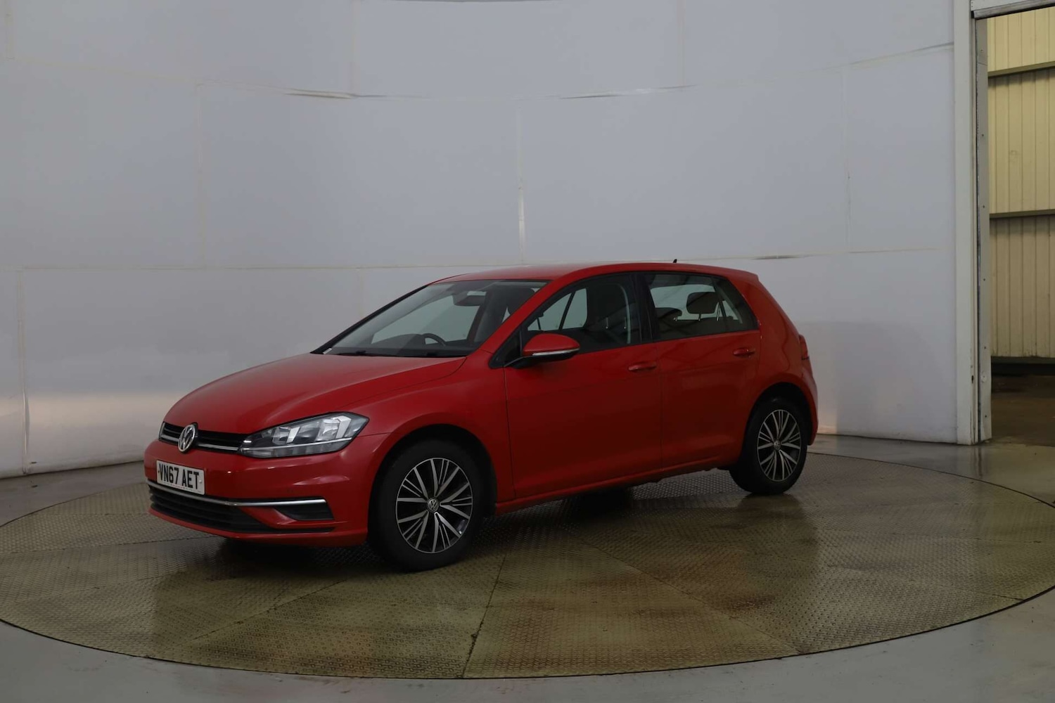 Used Volkswagen Golf 2017 for sale - 76961647: Photo 6