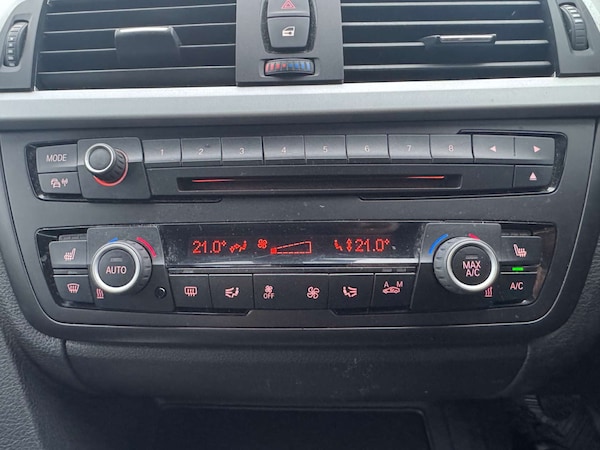 Used BMW 3 Series 2012 for sale - 76288730: Photo 12