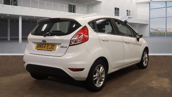 Used Ford Fiesta 2015 for sale - 76312214: Photo 4
