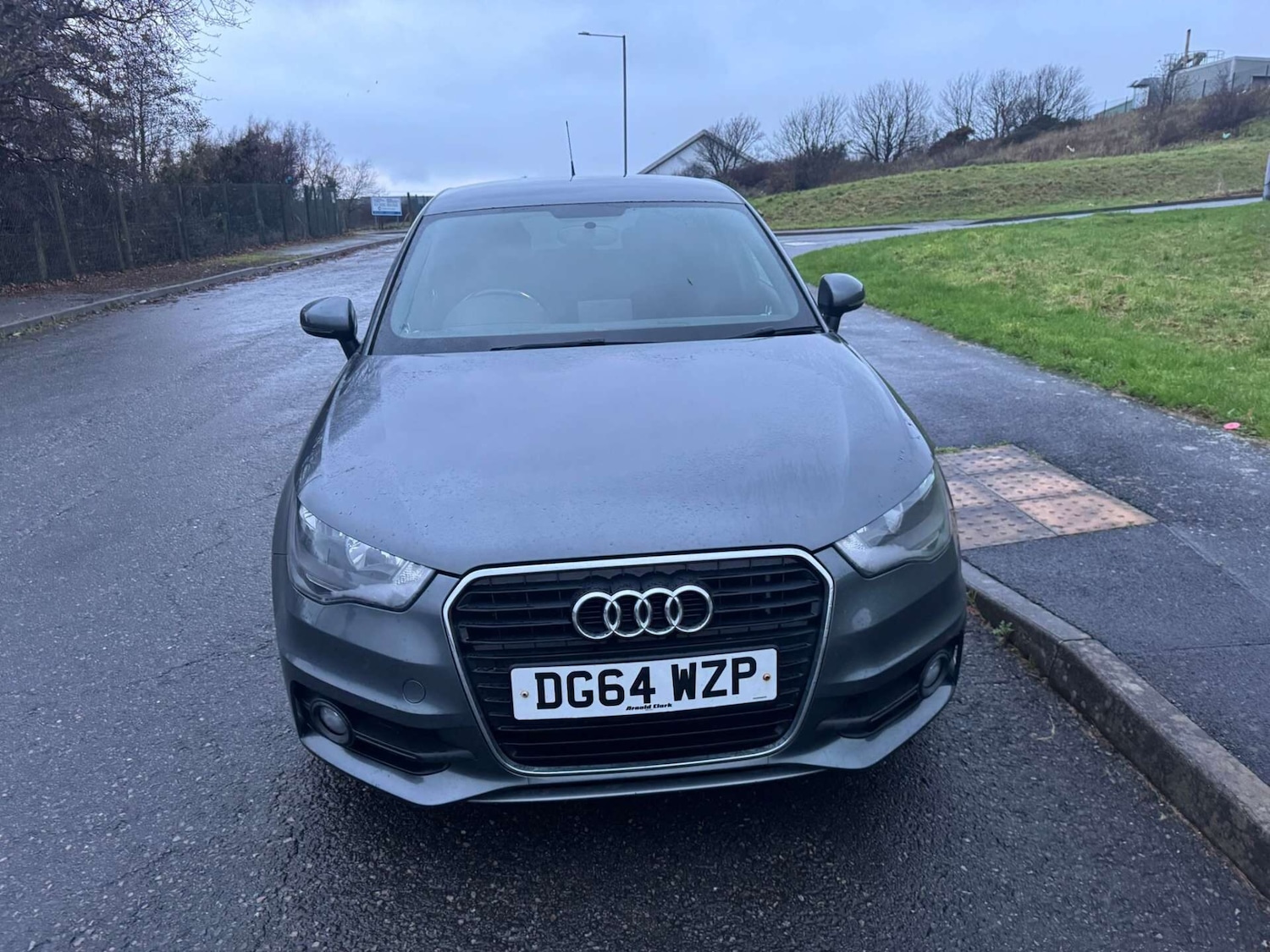 Used Audi A1 2014 for sale - 76750848: Photo 2