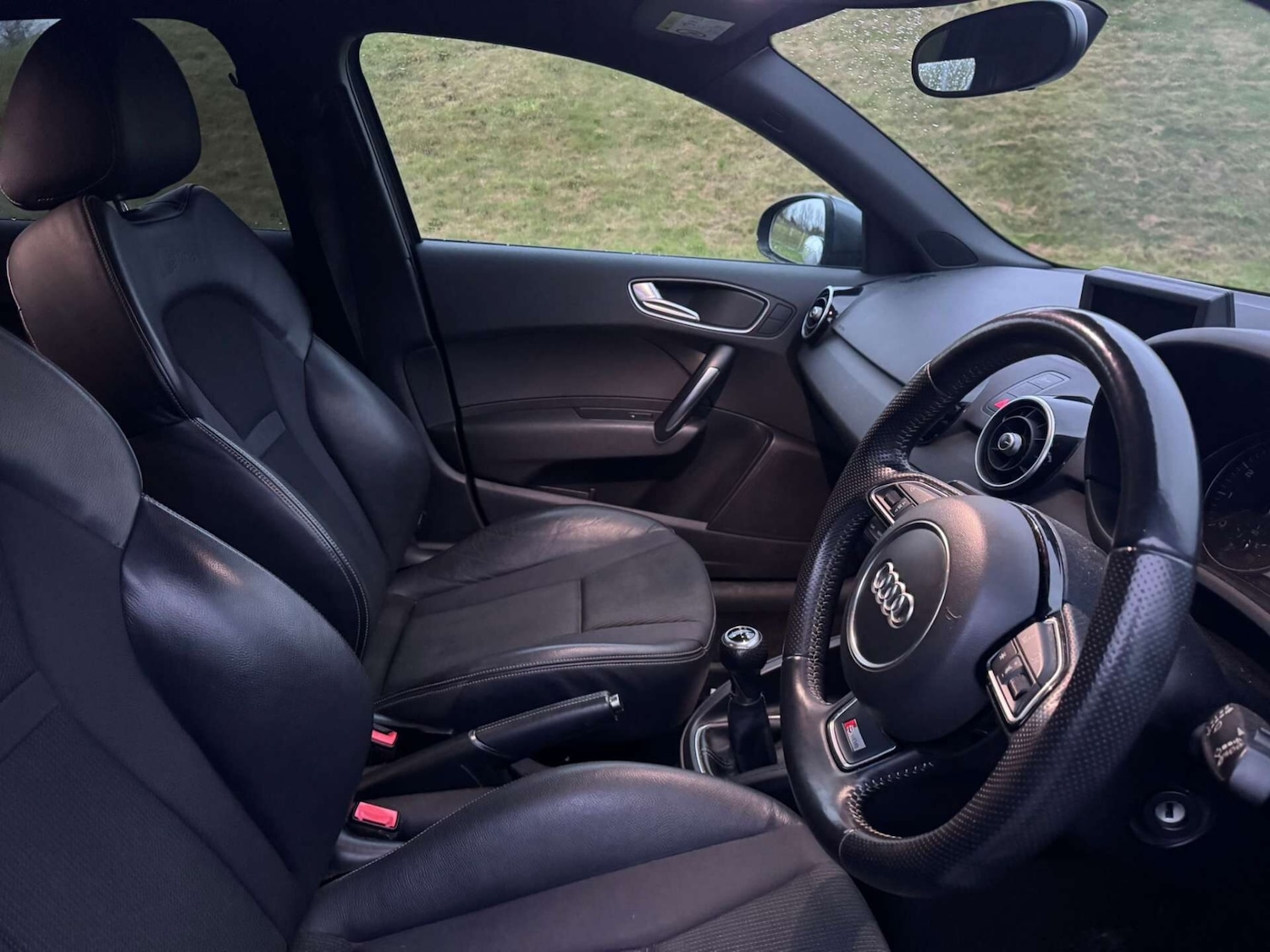 Used Audi A1 2014 for sale - 76750848: Photo 7