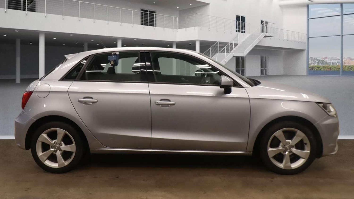 Used Audi A1 2016 for sale - 77149613: Photo 5