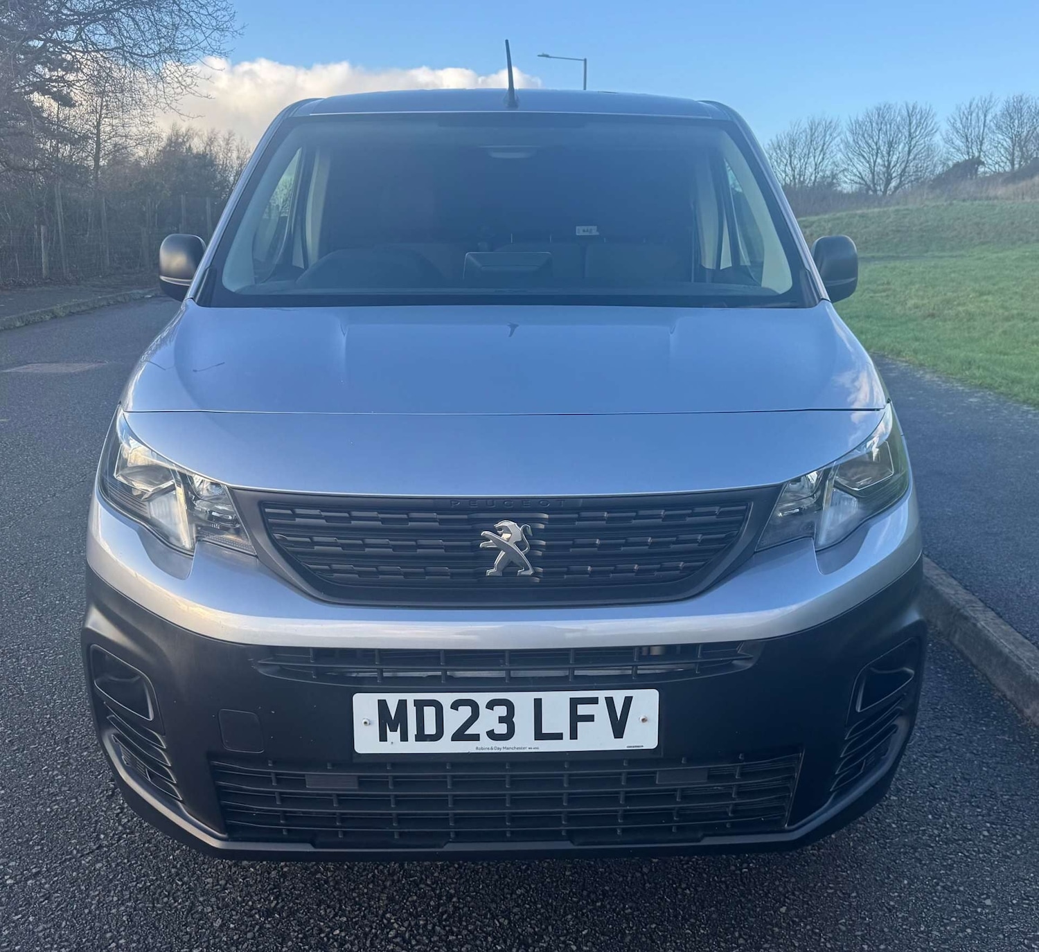 Used Peugeot Partner 2023 for sale - 77093821: Photo 2