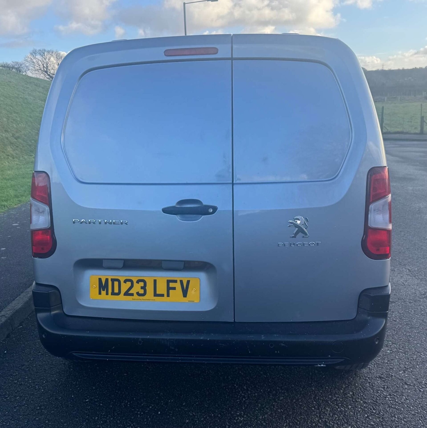 Used Peugeot Partner 2023 for sale - 77093821: Photo 5