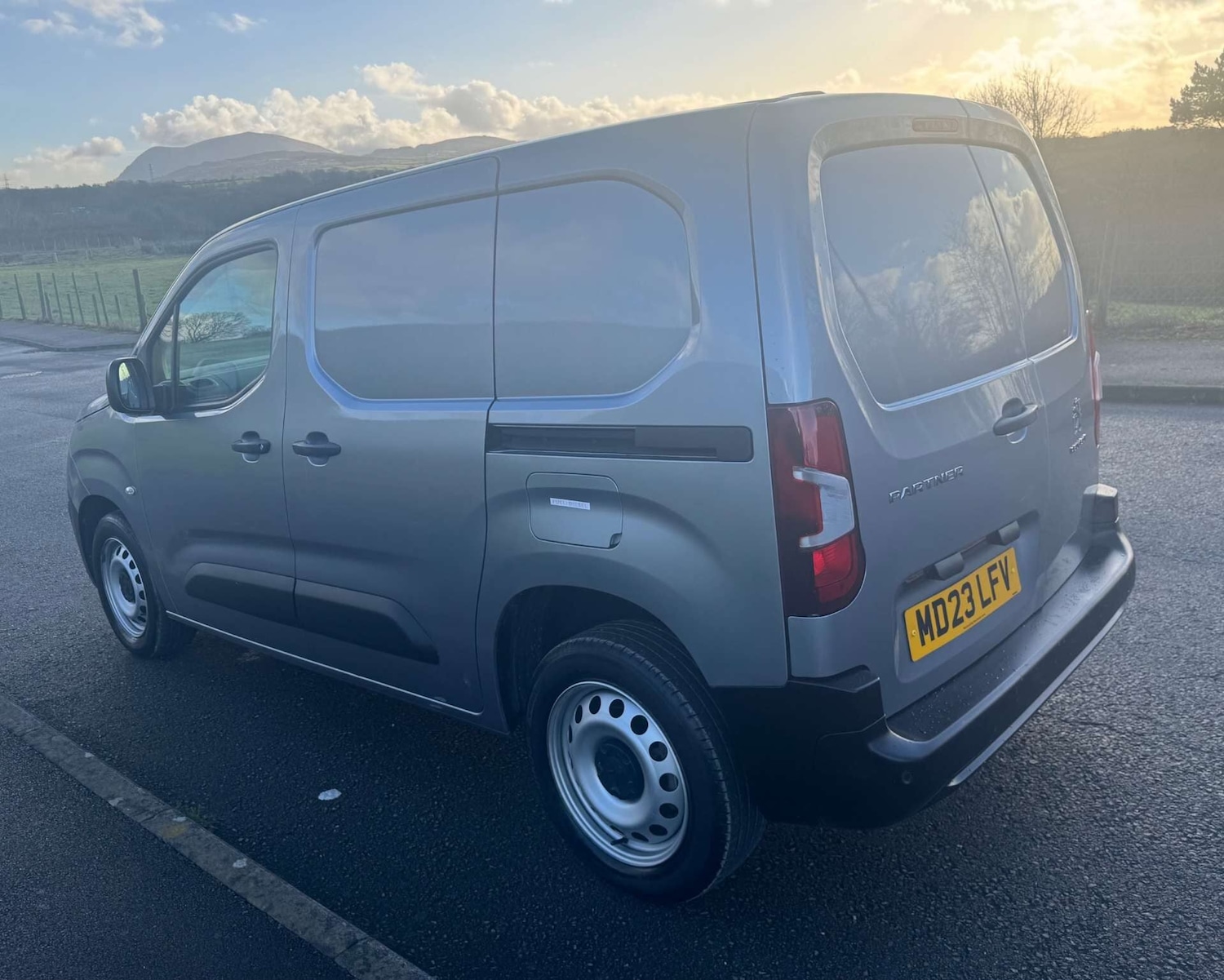 Used Peugeot Partner 2023 for sale - 77093821: Photo 6