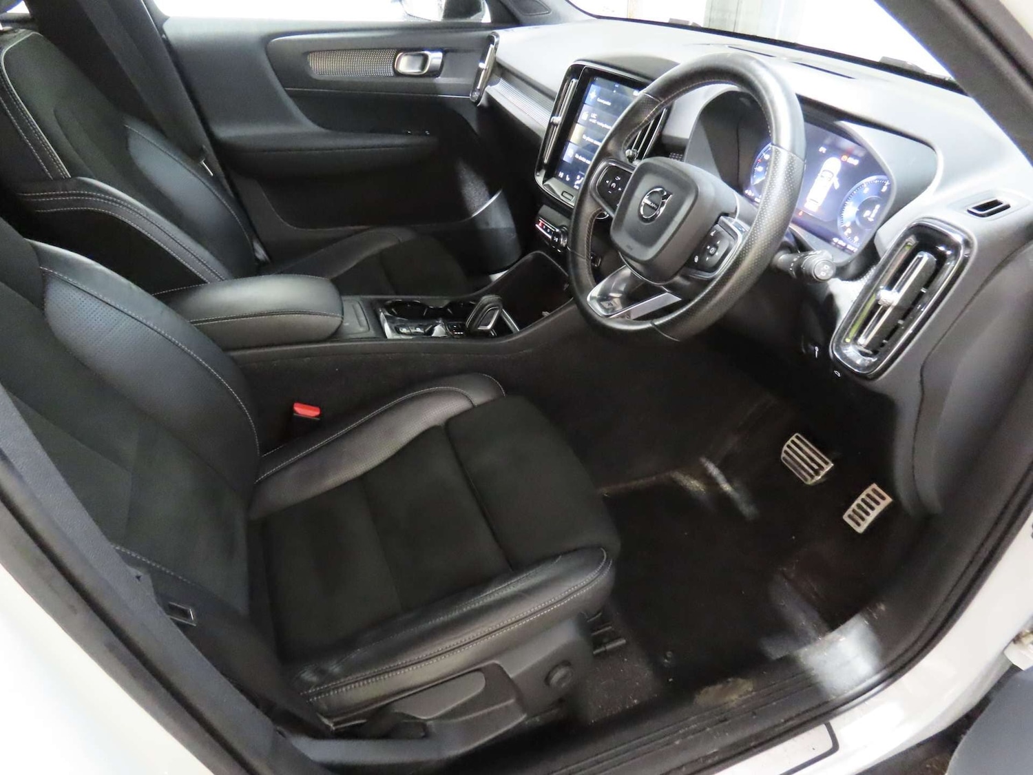 Used Volvo XC40 2018 for sale - 77459823: Photo 7