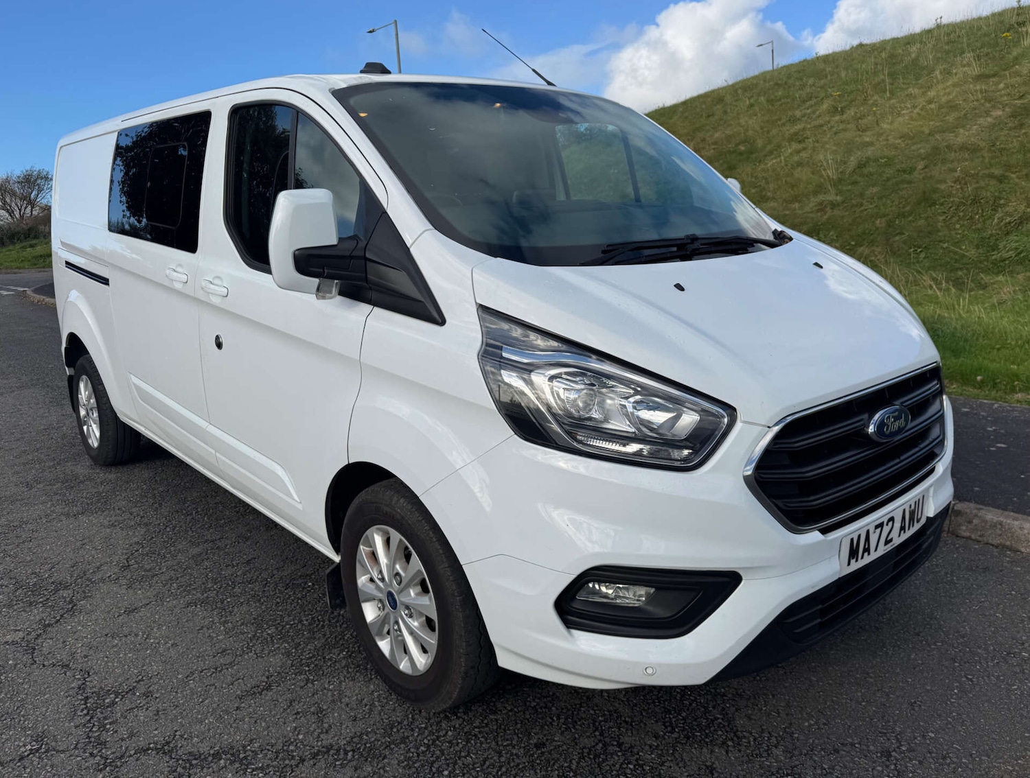 Used Ford Transit Custom 2022 for sale - 76392374: Photo 1