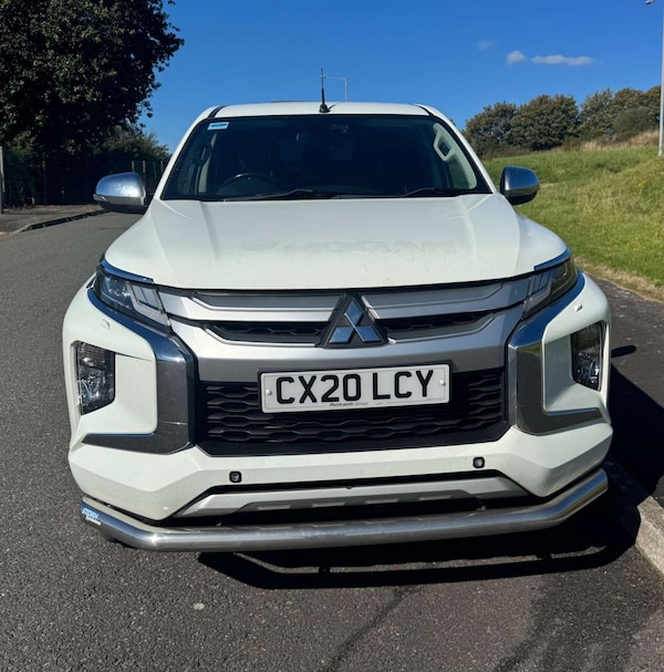 Used Mitsubishi L200 2020 for sale - 76077889: Photo 2
