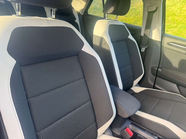 Used Volkswagen T-Roc 2018 for sale - 76312236: Photo 8