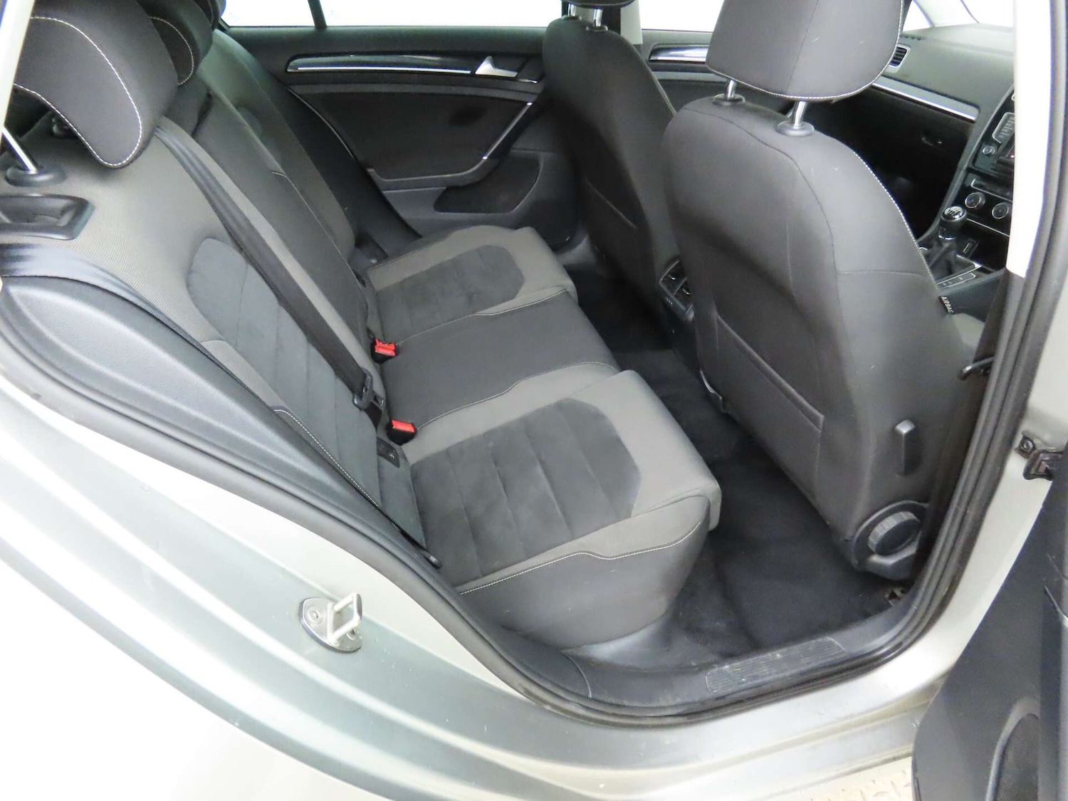 Used Volkswagen Golf 2014 for sale - 77662073: Photo 10