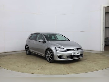 Used Volkswagen Golf 2014 for sale - 77662073: Photo