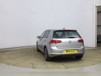 Used Volkswagen Golf 2014 for sale - 77662073: Photo
