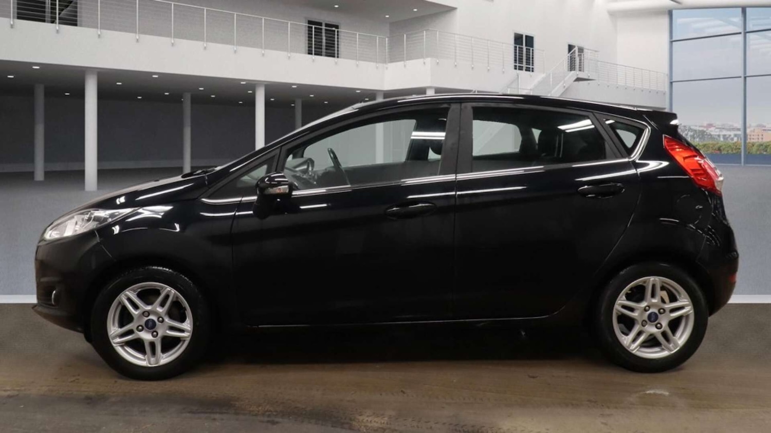 Used Ford Fiesta 2014 for sale - 77149610: Photo 6