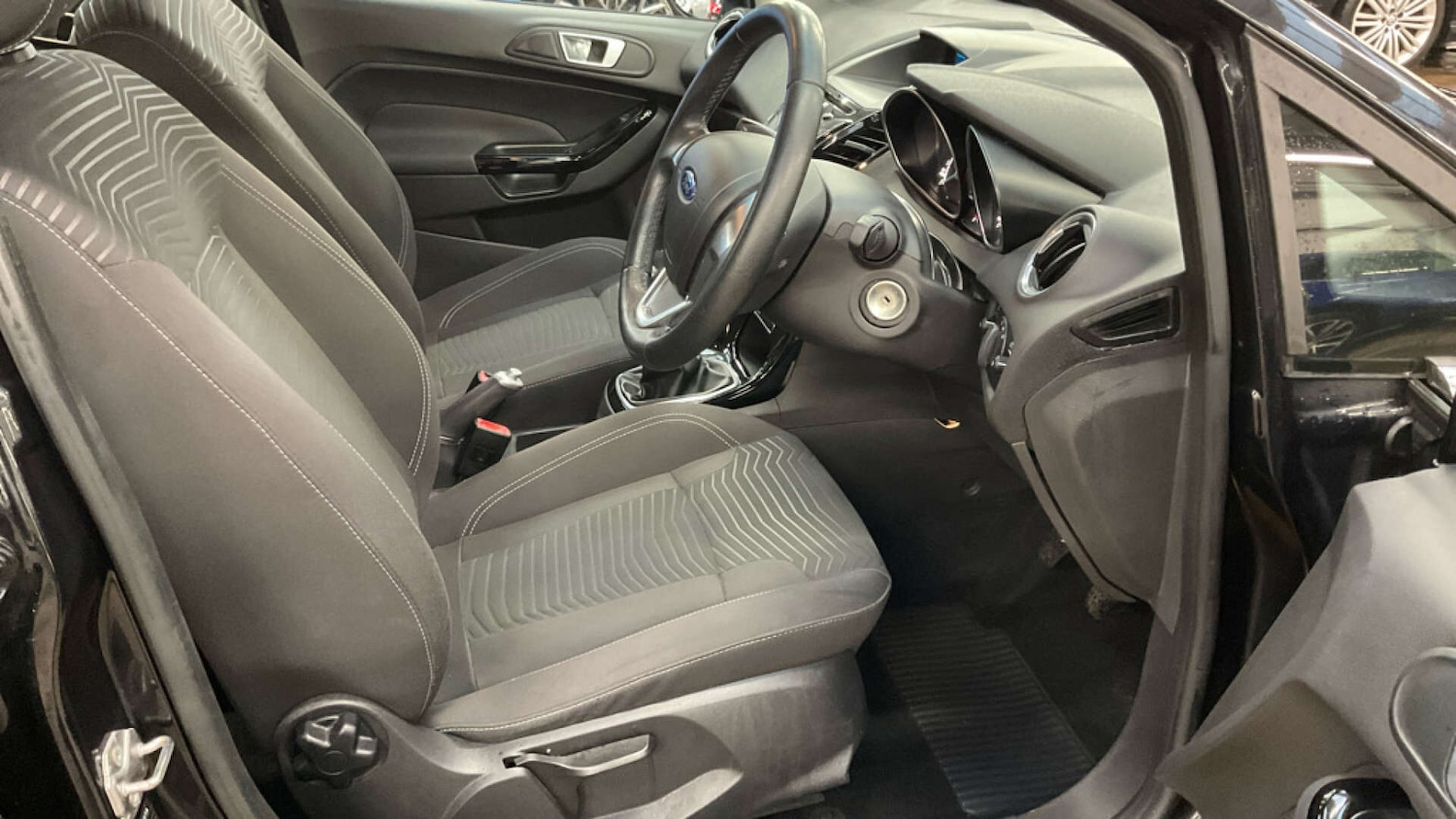 Used Ford Fiesta 2014 for sale - 77149610: Photo 9