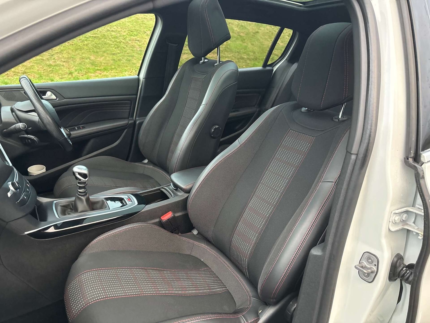 Used Peugeot 308 2018 for sale - 76763306: Photo 10