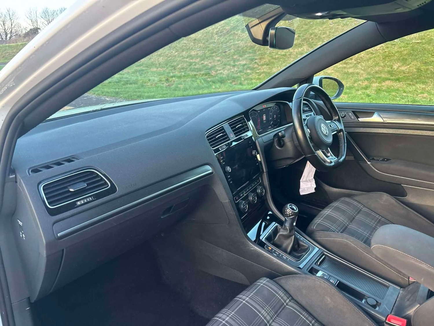 Used Volkswagen Golf 2017 for sale - 76904464: Photo 12