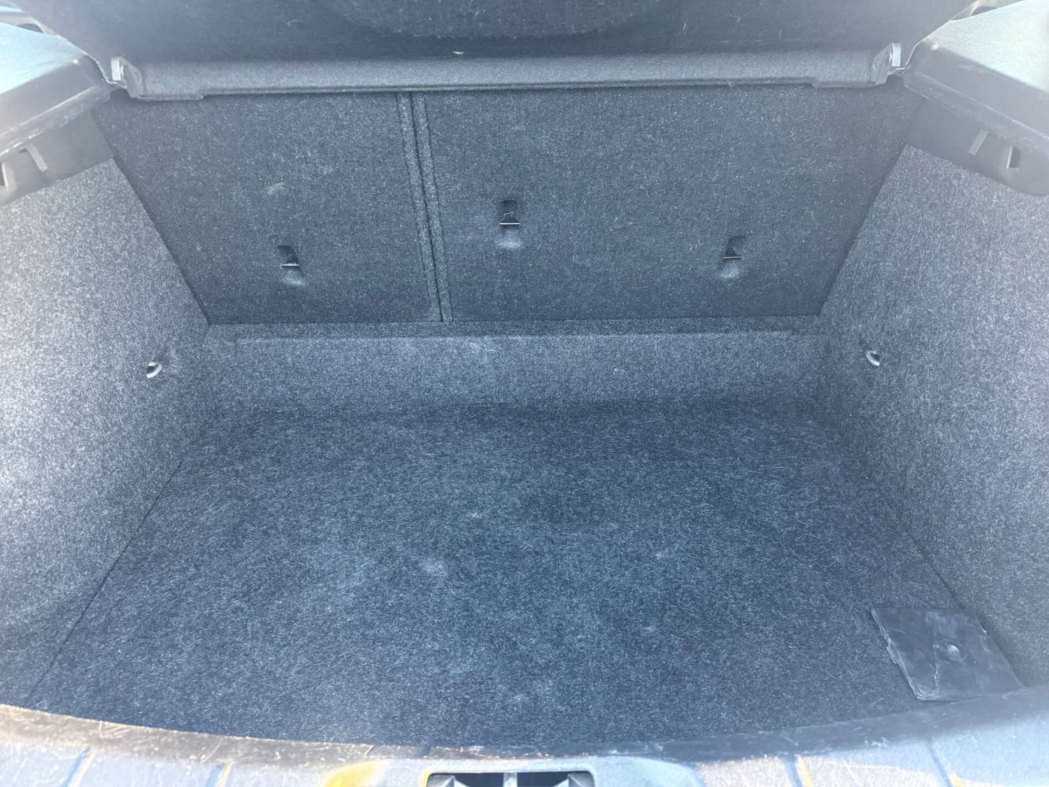 Used Volvo V40 2016 for sale - 76919871: Photo 10