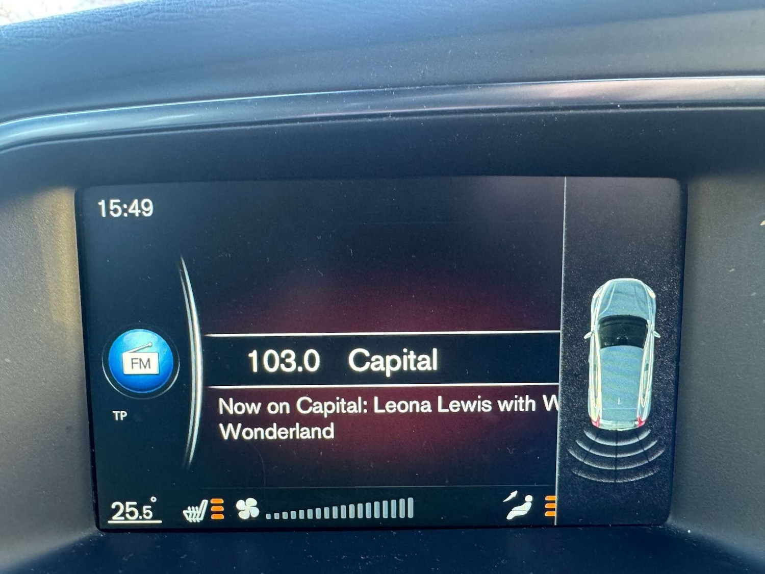 Used Volvo V40 2016 for sale - 76919871: Photo 14