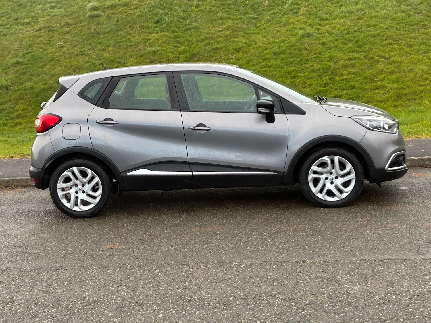 Used Renault Captur 2015 for sale - 78210135: Photo 6