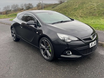 2016 - 1.4T 16V Limited Edition 3dr