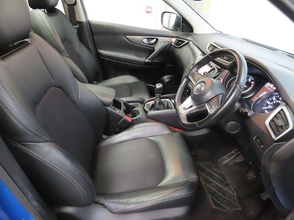 Used Nissan Qashqai 2017 for sale - 76205831: Photo 6