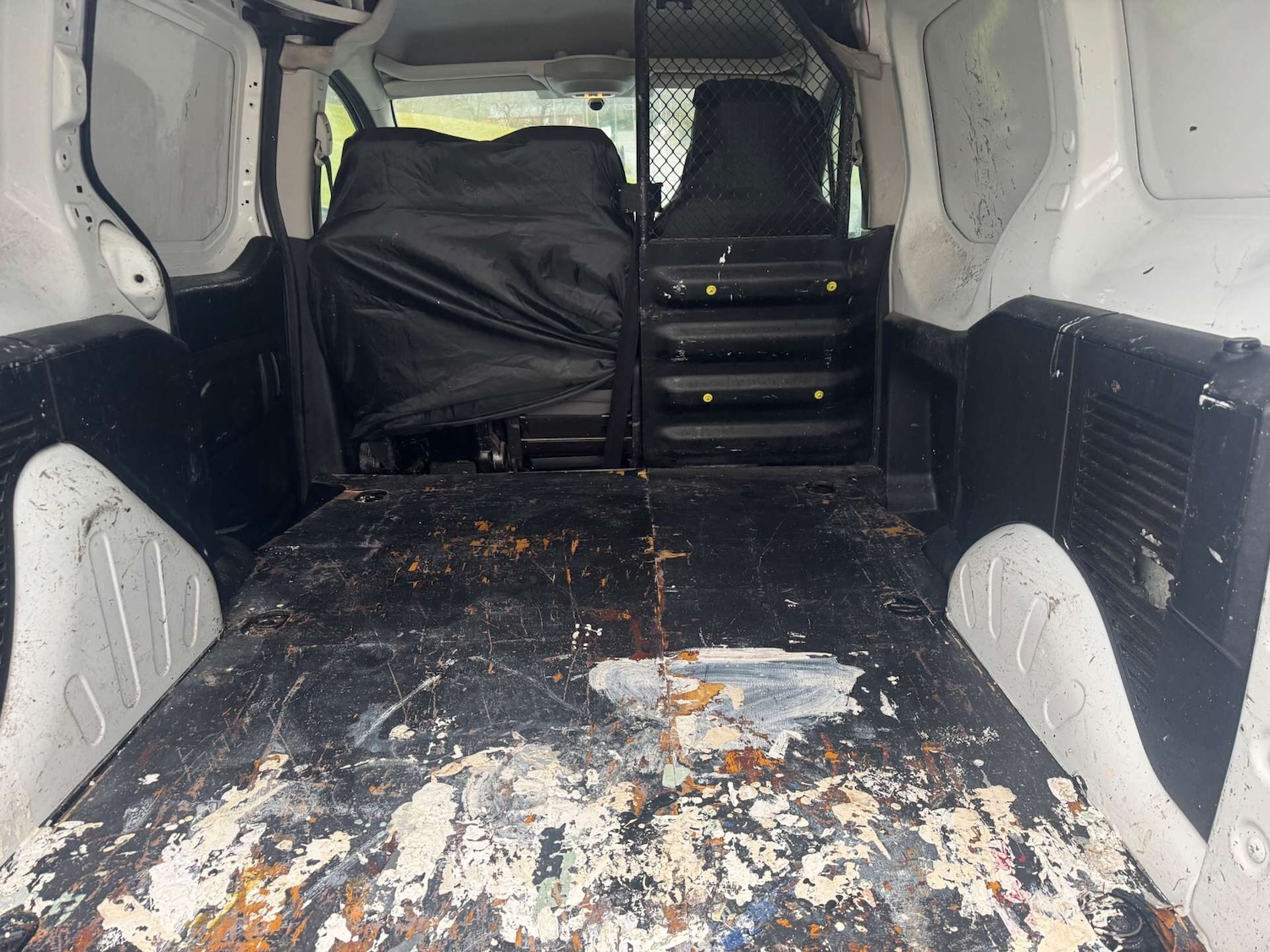 Used Peugeot Partner 2015 for sale - 77165136: Photo 9