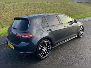 Used Volkswagen Golf 2016 for sale - 76553784: Photo