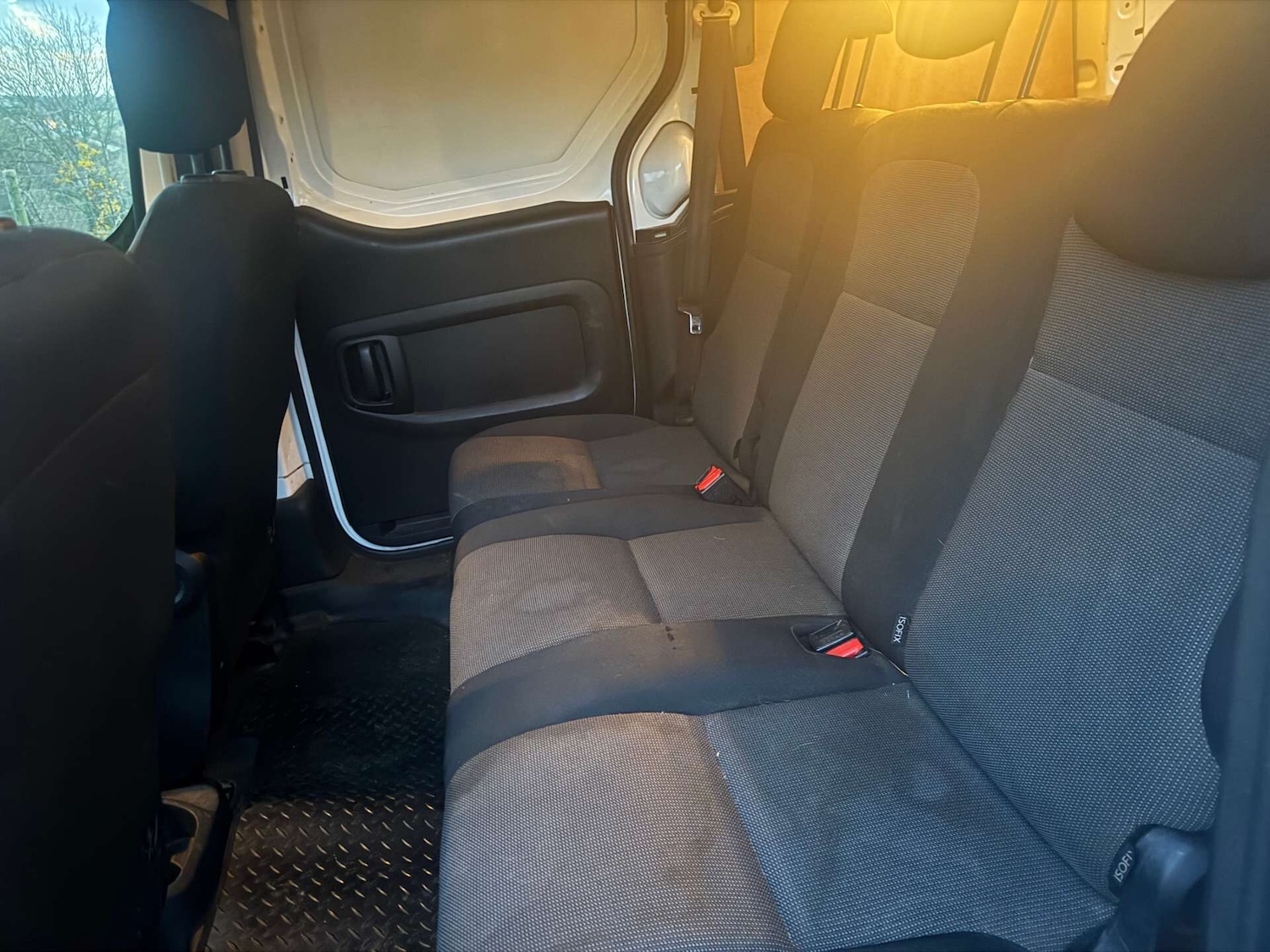 Used Peugeot Partner 2018 for sale - 76922789: Photo 11