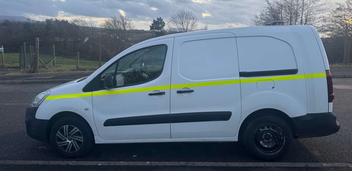 Used Peugeot Partner 2018 for sale - 76922789: Photo 7