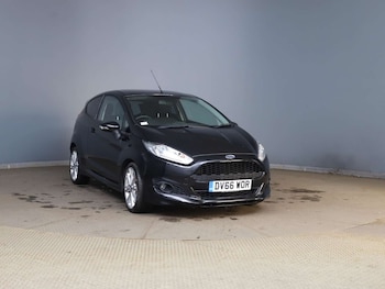 Used Ford Fiesta 2016 for sale - 78140218: Photo