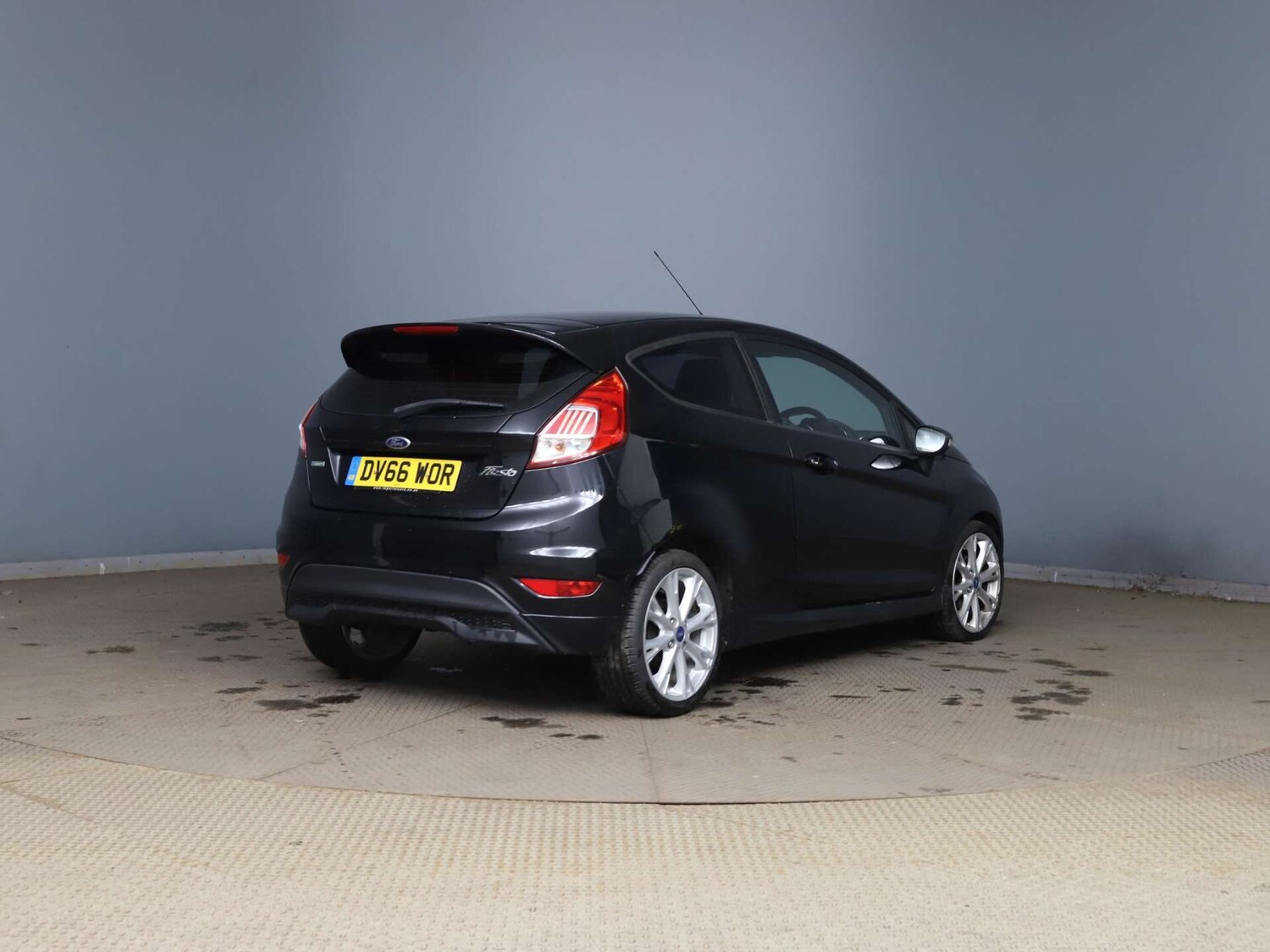 Used Ford Fiesta 2016 for sale - 78140218: Photo 6