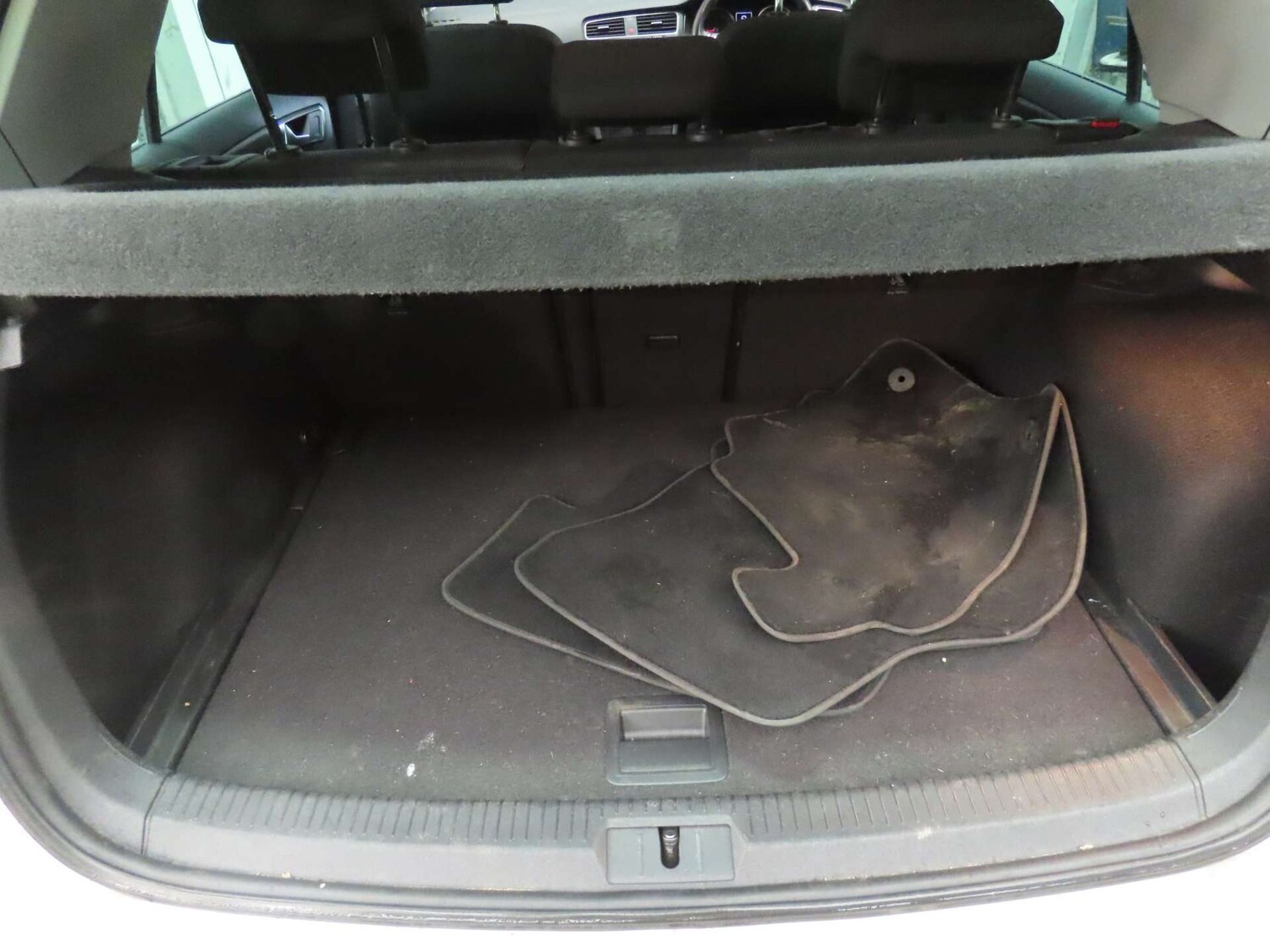 Used Volkswagen Golf 2019 for sale - 77873498: Photo 10