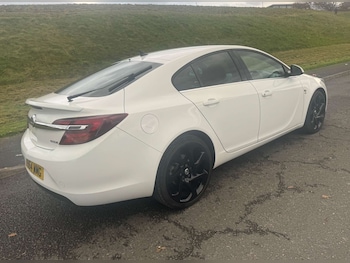 Used Vauxhall Insignia 2015 for sale - 76476850: Photo