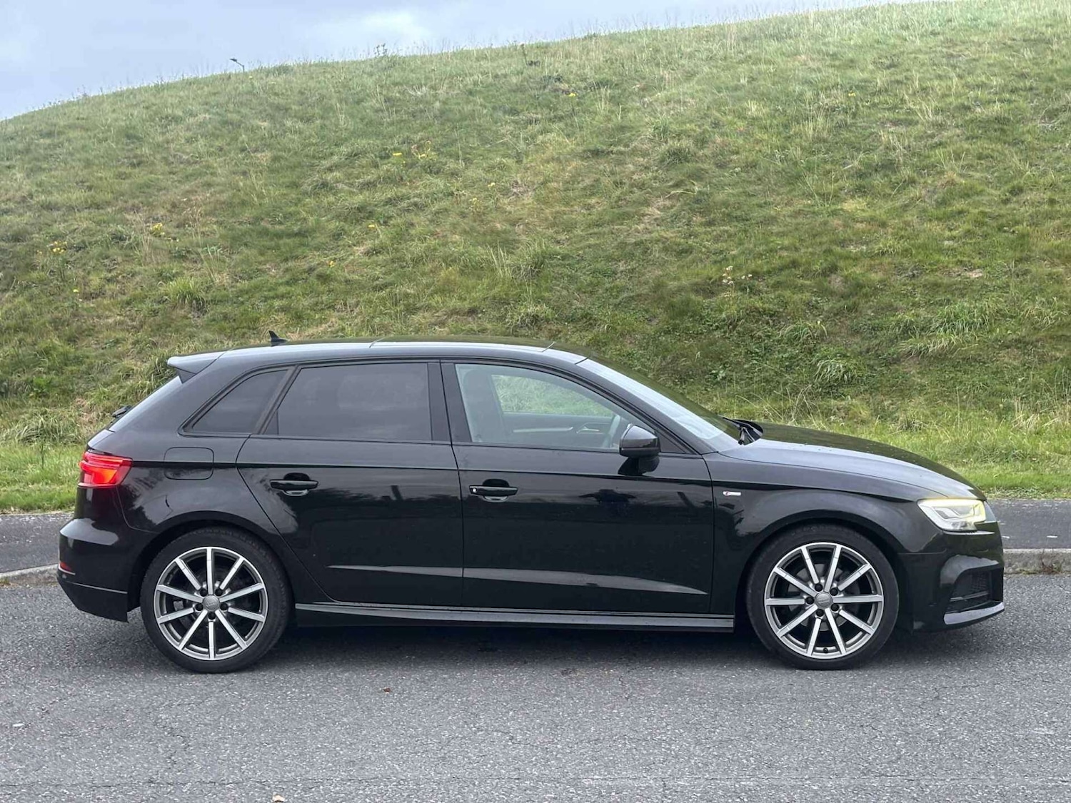 Used Audi A3 2018 for sale - 76236482: Photo 8