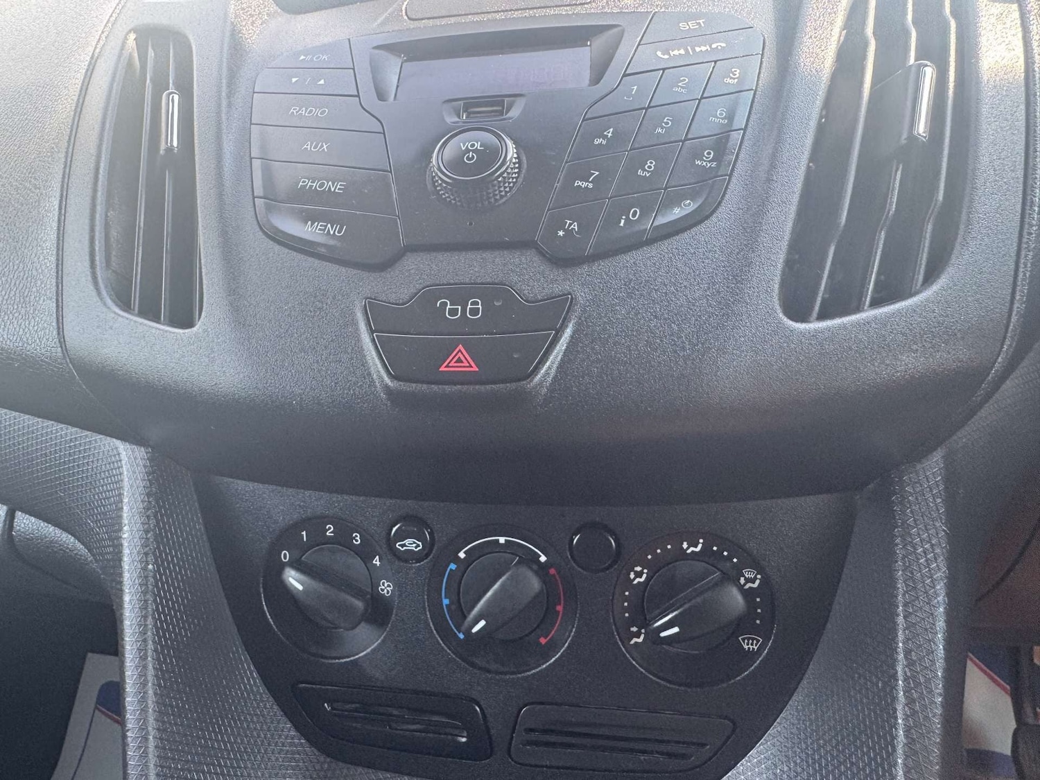 Used Ford Transit Connect 2014 for sale - 77085217: Photo 16