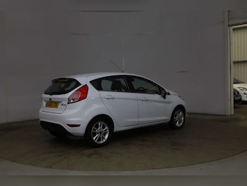 Used Ford Fiesta 2016 for sale - 76301206: Photo 3