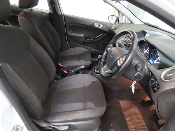 Used Ford Fiesta 2016 for sale - 76301206: Photo 6