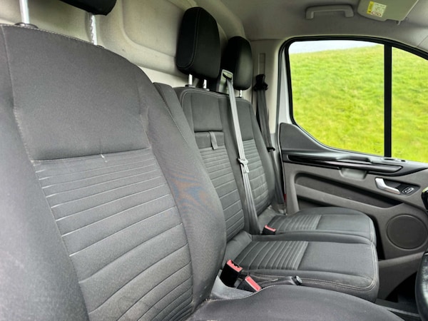 Used Ford Transit Custom 2022 for sale - 75422387: Photo 9