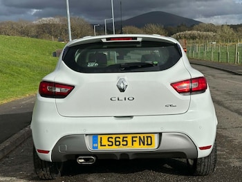 Used Renault Clio 2015 for sale - 78316441: Photo