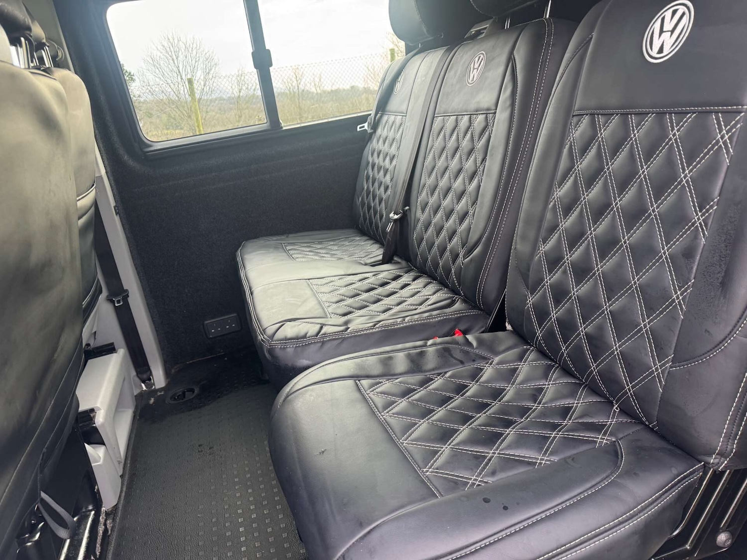 Used Volkswagen Transporter 2015 for sale - 77701000: Photo 11