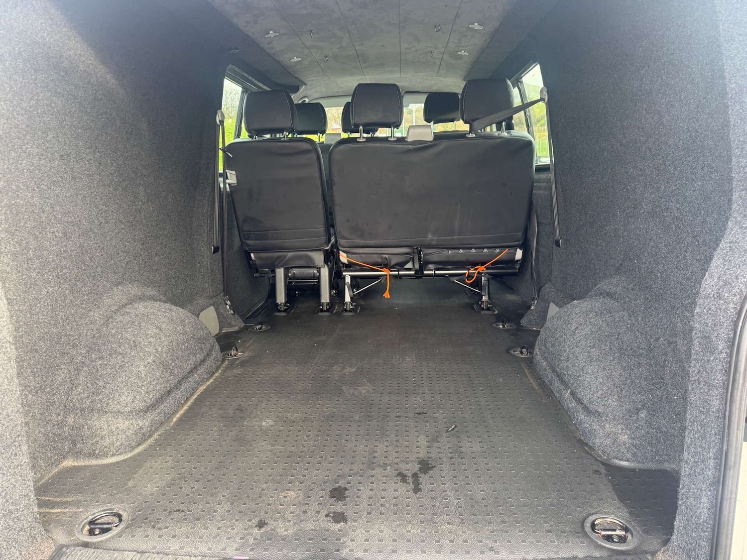 Used Volkswagen Transporter 2015 for sale - 77701000: Photo 14