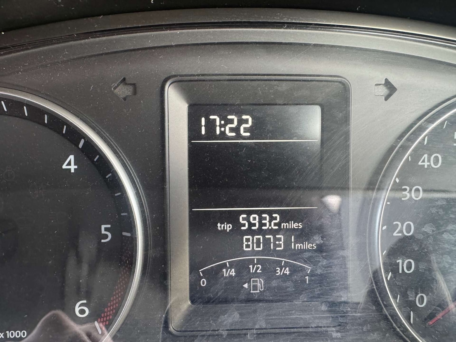 Used Volkswagen Transporter 2015 for sale - 77701000: Photo 15