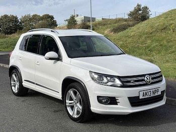 2013 - 2.0 Tiguan R-Line TDI BlueMotion Technology 4Motion Semi-Auto 4WD 5dr
